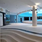 Appartement Jbhotels Hanza Tower Deluxe 4*