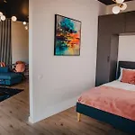 Jbhotels Premium Hanza Tower 4*