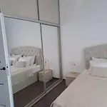 Jbhotels Premium Hanza Tower شقة